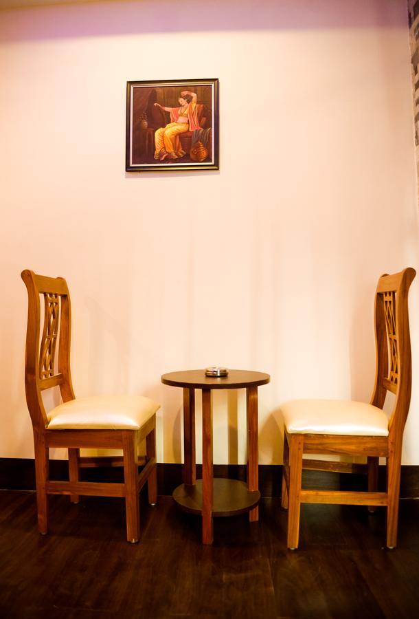 Hotel Mm Guwahati Luaran gambar